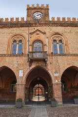 Fidenza, il palazzo comunale