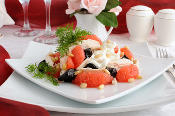 Salad with chicken