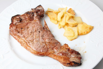 entrecotte con patatas