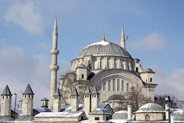Fototapeta na wymiar La mosquée bleue