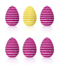 Eier flauschig weiß-pink gestreift weiß-gelb gestreift