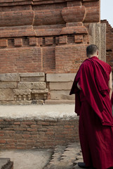 Naklejka premium Buddhist to Varanasi