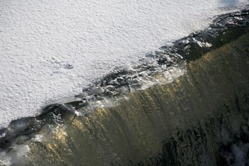 Eis am Wasserfall