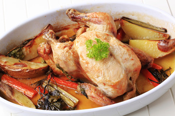 Oven-baked chicken and vegetables