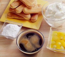 ingredients for tiramisu