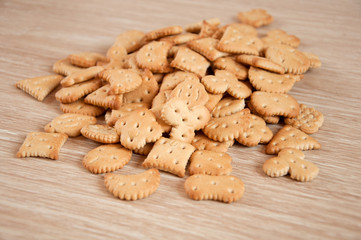 Children's figured a lot of crackers