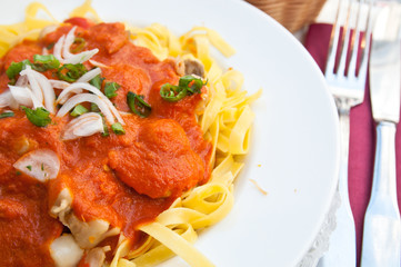 Italian meat sauce pasta