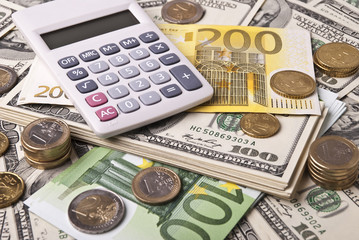 Fototapeta premium Money and calculator