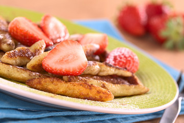 Schupfnudeln (Swabian potato noodles) with strawberries