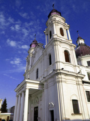 Fototapeta na wymiar Świątynia, Bazylika Najświętszej Maryi Panny w Chełmie