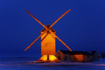Obraz premium Traditional wooden windmill