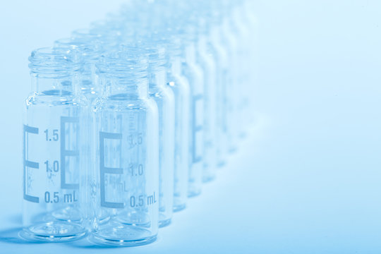 Chemical glassware - vials for chromatography samples