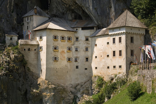 Predjama Castle