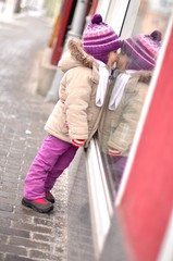 bébé sur la route