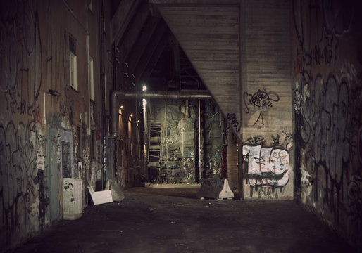 Fototapeta Dark alley