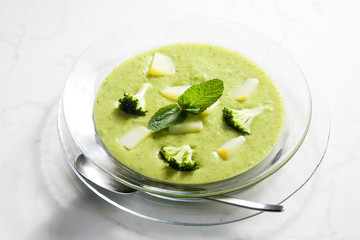 mix potato and broccoli soup