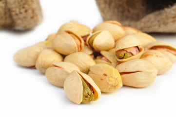 salted pistachio nuts