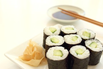 sushi-hosomaki