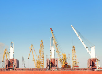 Fototapeta premium Winter in a Odessa seaport