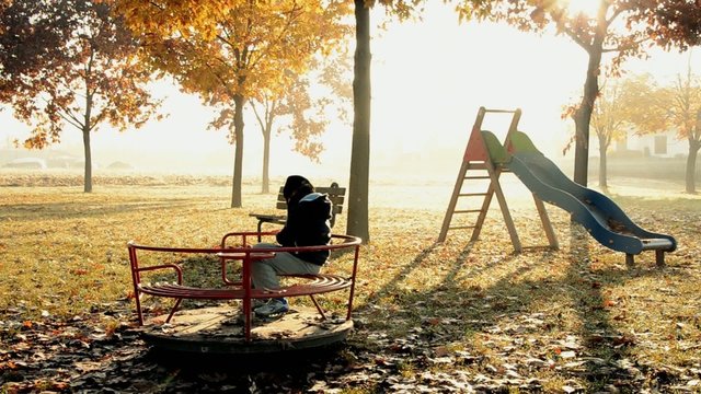 child alone in a park