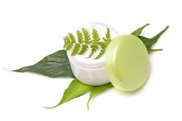 Cosmetic cream with leaf