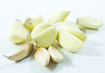 garlic bulb isolated on white background cutout