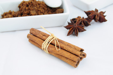 Cinnamon sticks