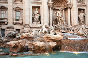 Fototapeta na wymiar Trevi Fountain In Rome