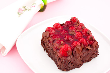 raspberry chocolate cake