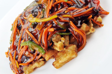 chicken with red sauce