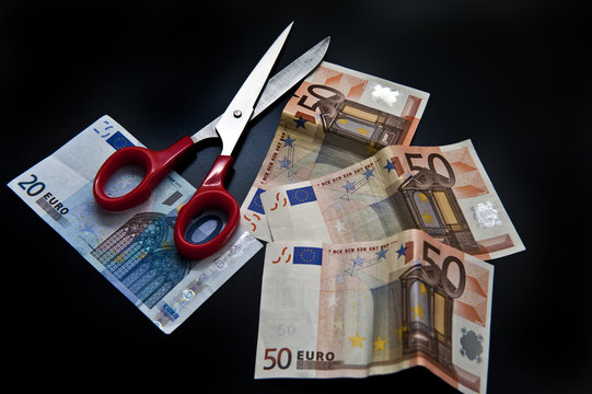 TAGLI forbice taglia 50 e 20 euro