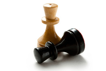 White and black chess figures