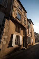 Fototapeta na wymiar Rue médiévale à Poitiers