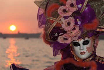 Carnaval de Venise couché de soleil