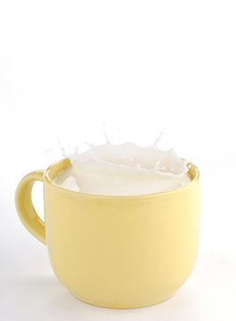 Tazza Di Latte" Immagini - Sfoglia 16 foto, vettoriali e video Stock |  Adobe Stock