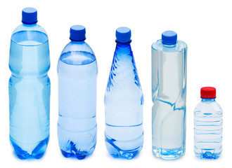 Naklejka premium Many water bottles isolated on white