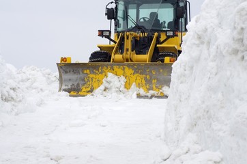 除雪ブルドーザ