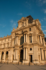 Fototapeta na wymiar Luwr w Paryżu pawilon Turgot