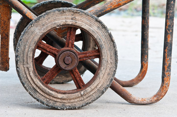 the old wheel barrow close up