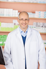 freundlicher apotheker