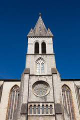Fototapeta na wymiar Iglesia de San Pedro, Orthez, Pirineos Atlanticos, Aquitania, Fr
