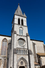 Fototapeta na wymiar Iglesia de San Pedro, Orthez, Pireneje Atlantyckie, Akwitania, o.