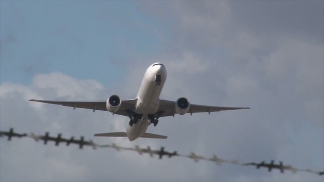 vid&eacute;o avion 37