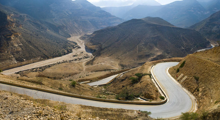 road in mountains Oman © Belikova Oksana
