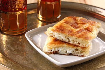 börek und tee