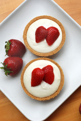 Strawberry Cheesecake Tarts