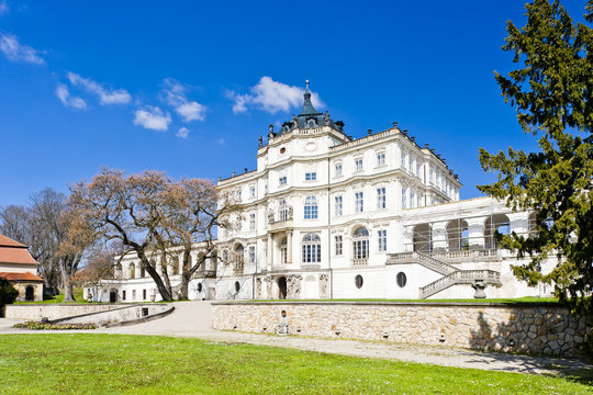 Ploskovice Palace, Czech Republic