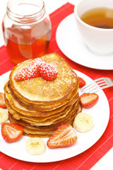 yummy buttermilk pancakes