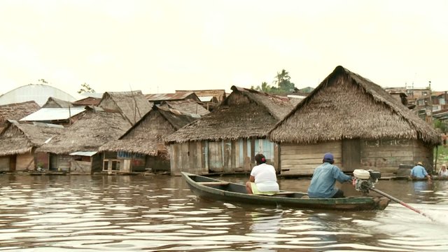 Dorf am Amazonas, S&uuml;damerika