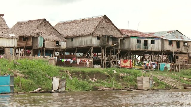 Slums am Amazonas, Peru